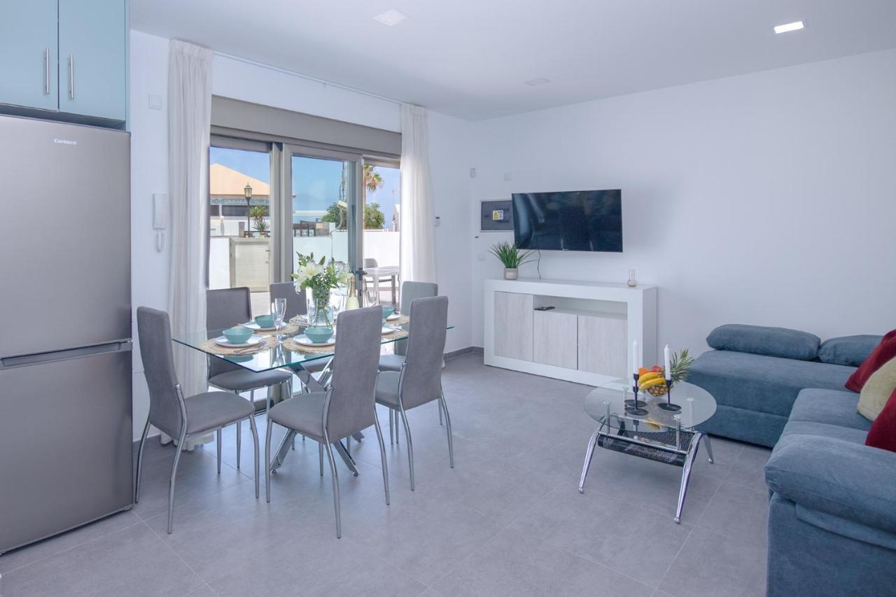 Apartment Urban 3 Beachfront Corralejo By Holidays Home Exterior photo